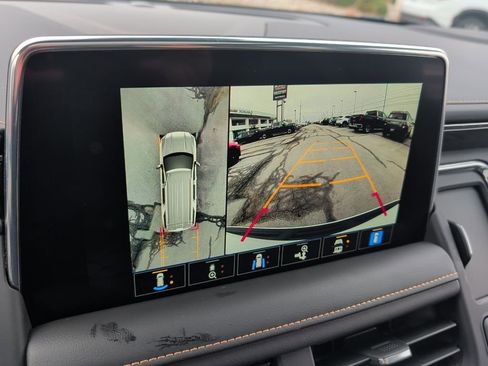 Used 2023 GMC Yukon AT4 w/ AT4 Premium Plus Package image 20