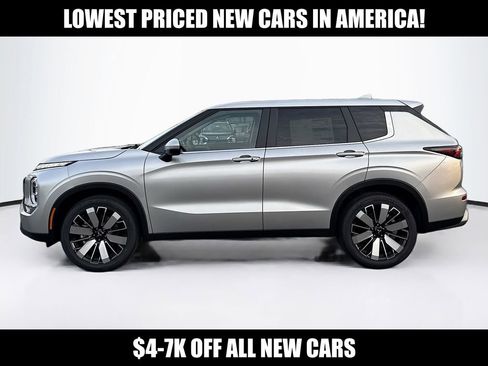 New 2026 Mitsubishi Outlander SE FWD image 4