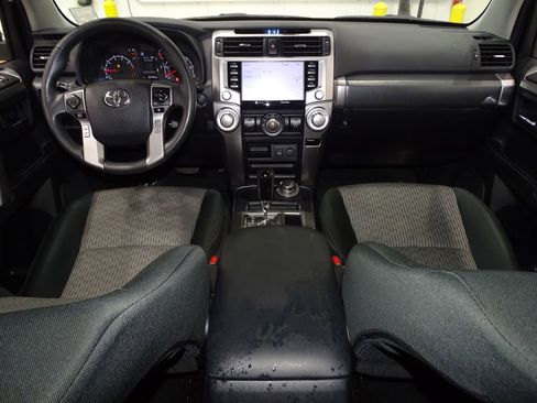 Used 2023 Toyota 4Runner SR5 image 22