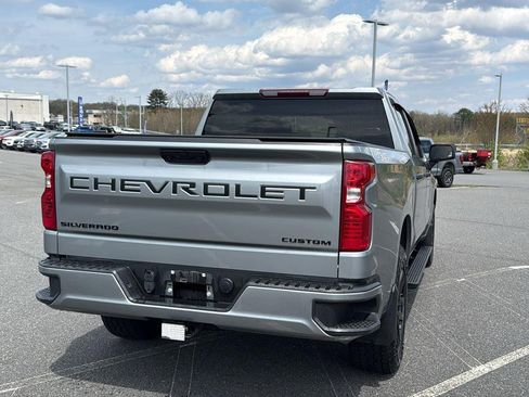 Used 2023 Chevrolet Silverado 1500 Custom AWD/4WD image 7