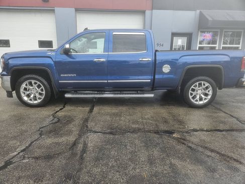 Used 2017 GMC Sierra 1500 SLT w/ SLT Premium Package AWD/4WD image 1
