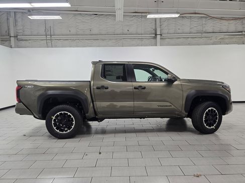 New 2026 Toyota Tacoma TRD Off-Road image 20