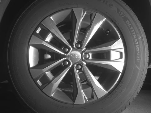 Used 2025 Chevrolet Equinox LT image 14