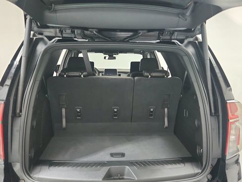 Used 2021 Chevrolet Tahoe LT w/ Rear Media and Nav Package AWD/4WD image 26