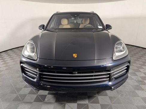 Certified 2023 Porsche Cayenne AWD/4WD image 10