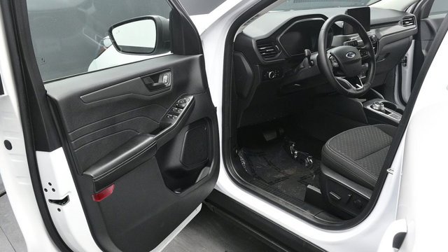 Used 2023 Ford Escape Active AWD/4WD image 28
