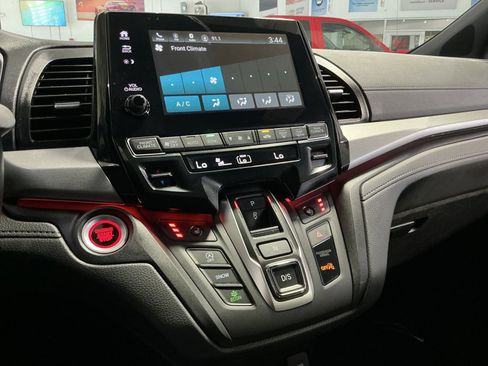 Used 2024 Honda Odyssey Sport image 21