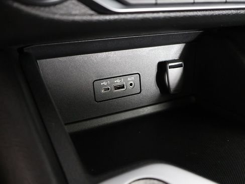 Used 2023 Nissan Sentra SV FWD image 46