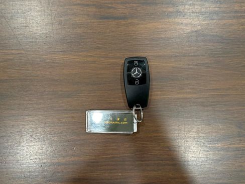 Used 2023 Mercedes-Benz Sprinter 2500 w/ Acoustic Package image 89