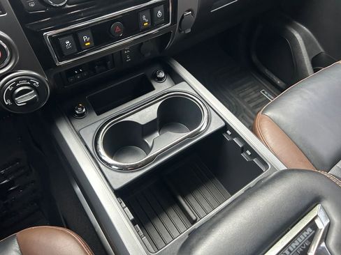 Used 2018 Nissan Titan Platinum Reserve w/ Platinum Utility Package image 21