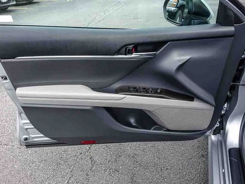 Used 2024 Toyota Camry LE w/ Convenience Package FWD image 11