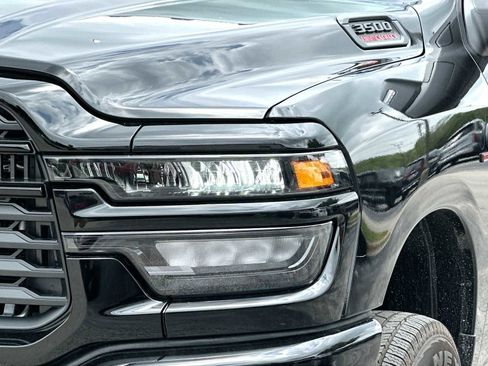 New 2026 RAM 3500 Lone Star AWD/4WD image 16