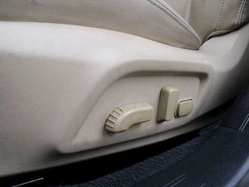 Used 2017 Subaru Outback 3.6R Limited image 15