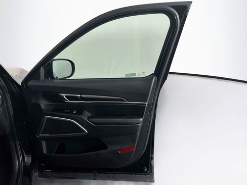 Used 2025 Kia Telluride S FWD image 35