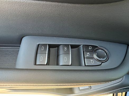 New 2026 Buick Enclave Sport Touring w/ Power Package image 28