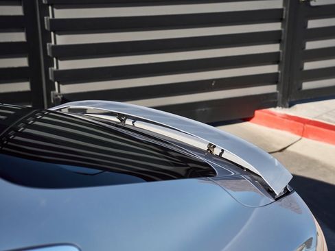 Used 2023 Bentley Continental GT Azure image 9