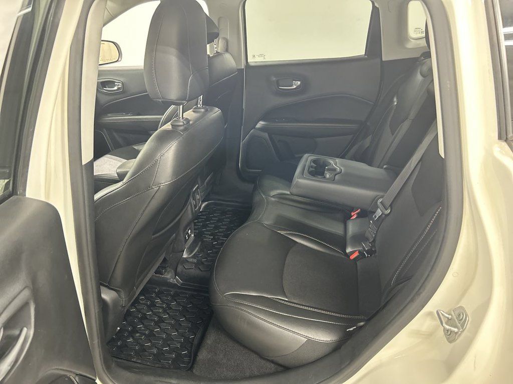 Used 2019 Jeep Compass Latitude w/ Popular Equipment Group AWD/4WD image 19