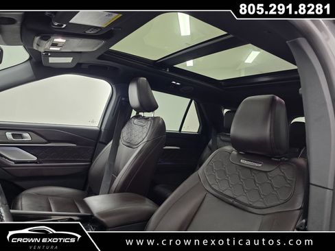 Used 2025 Ford Explorer Platinum w/ LUX Leather Package AWD/4WD image 24