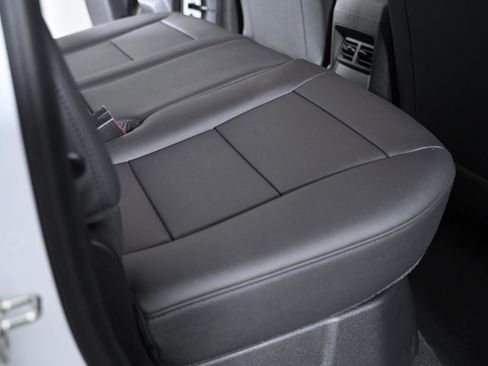 Used 2024 Chevrolet Colorado Trail Boss w/ Advanced Trailering Package image 31