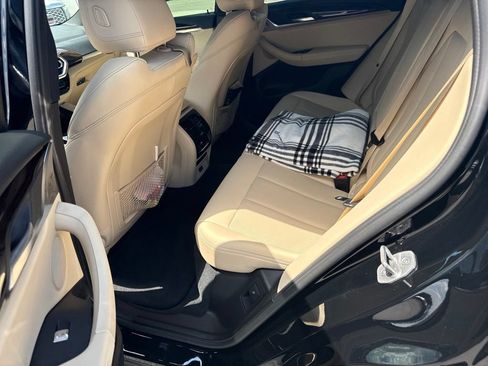 Used 2022 BMW X4 xDrive30i w/ Convenience Package AWD/4WD image 16
