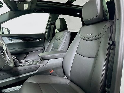 New 2026 Cadillac XT5 Premium Luxury w/ Driver Assist Package image 13