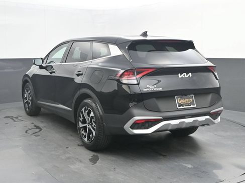 Used 2024 Kia Sportage EX FWD image 3