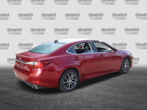Used 2017 Lexus ES 350 image 9