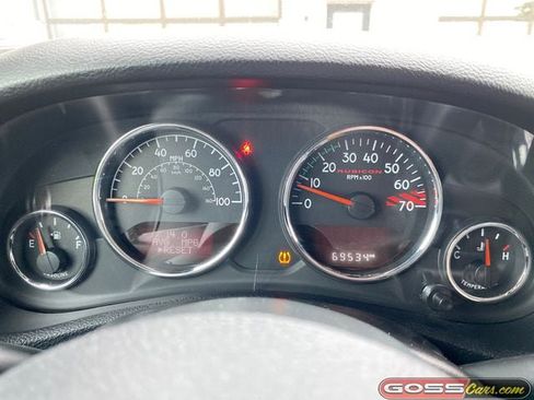 Used 2016 Jeep Wrangler Unlimited Rubicon AWD/4WD image 17