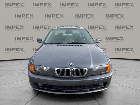 Used 2001 BMW 325Ci Coupe image 8