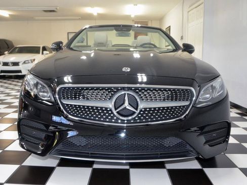 Used 2020 Mercedes-Benz E 450 4MATIC Cabriolet image 4
