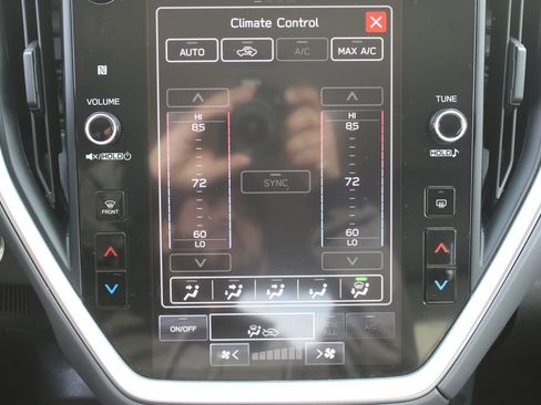 Certified 2024 Subaru Crosstrek 2.0i Premium w/ Crosstrek Mirror Package image 19