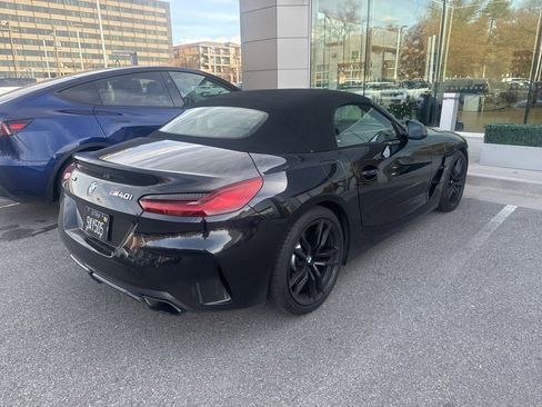 Used 2020 BMW Z4 M40i w/ Premium Package image 3