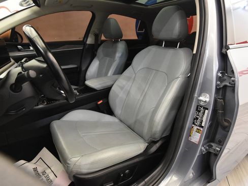 Used 2022 Kia K5 EX image 10