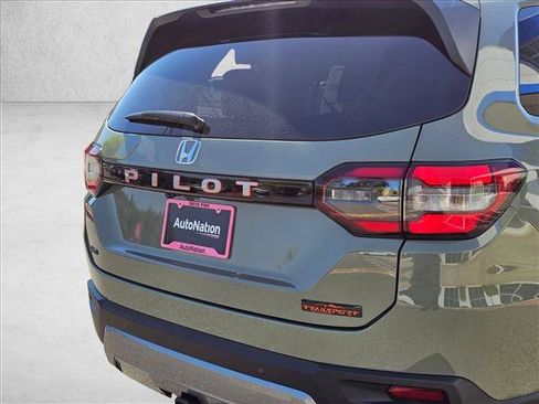 New 2026 Honda Pilot TrailSport image 10
