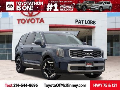 Used 2024 Kia Telluride S w/ S Sunroof Package