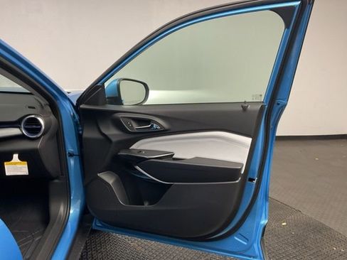 New 2026 Chevrolet Trax LT image 21