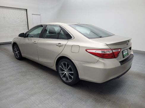 Used 2015 Toyota Camry XSE image 3