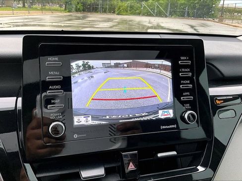Used 2024 Toyota Camry SE FWD image 20