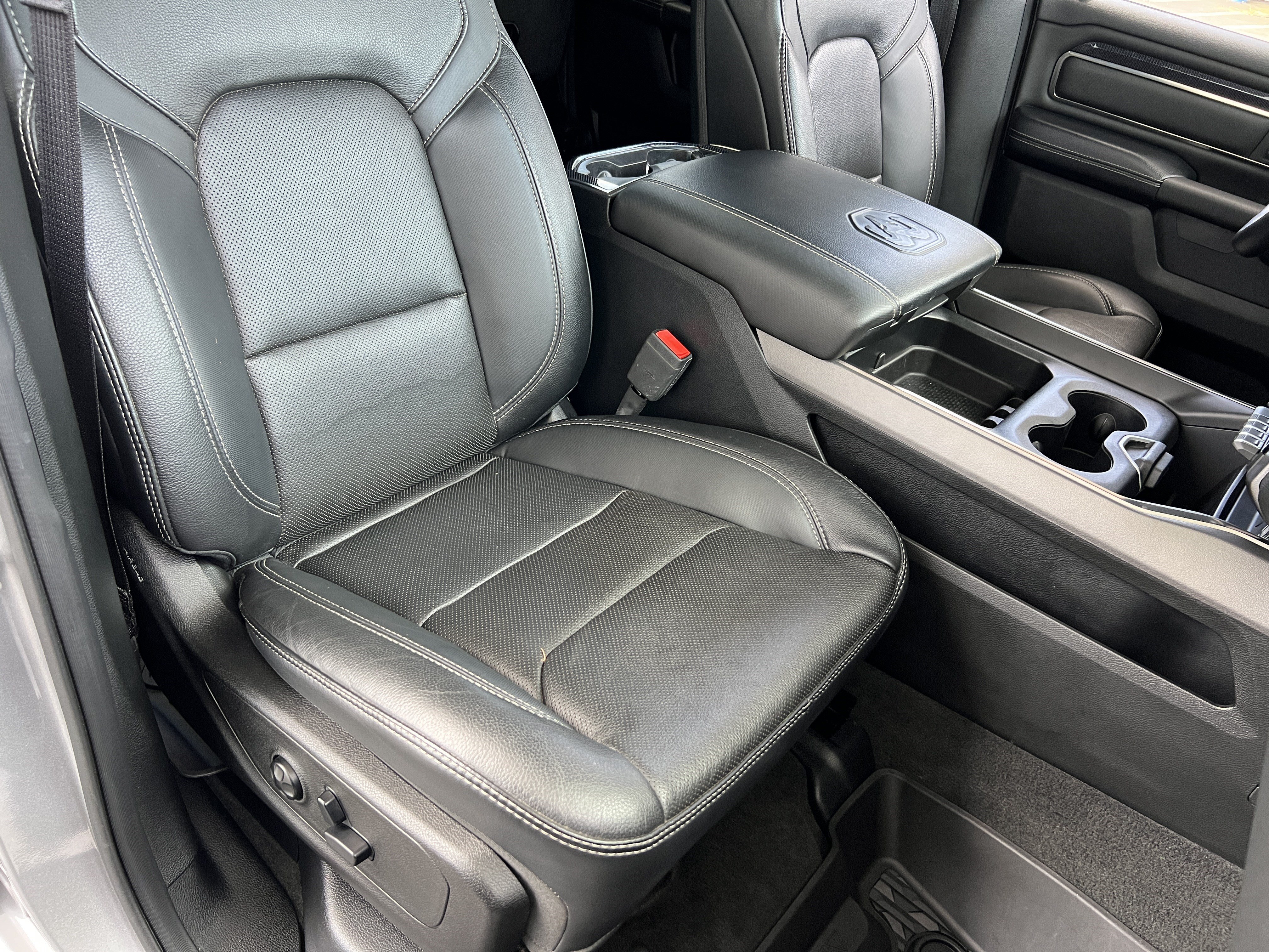 Used 2019 RAM 1500 Sport w/ Advanced Safety Group AWD/4WD image 22