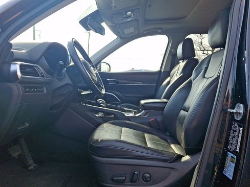 Used 2021 Kia Telluride EX w/ EX Premium Package image 14