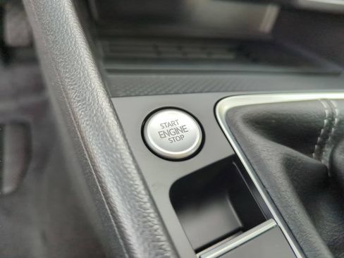 New 2026 Volkswagen Jetta SE FWD image 41