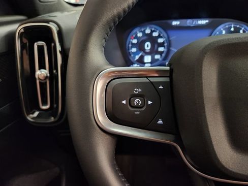 Used 2021 Volvo XC40 T5 Inscription w/ Advanced Package AWD/4WD image 28