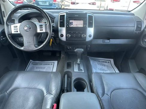 Used 2013 Nissan Xterra PRO-4X w/ Pro-4x Leather Pkg AWD/4WD image 17