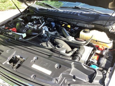 Used 2019 Ford F250 Lariat w/ Lariat Value Package AWD/4WD image 28