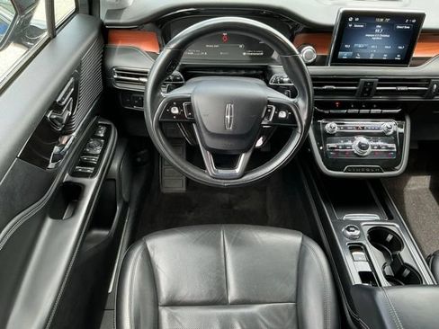 Used 2022 Lincoln Corsair Reserve FWD image 9