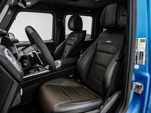 Used 2025 Mercedes-Benz G 63 AMG 4MATIC w/ Night Package Magno image 38