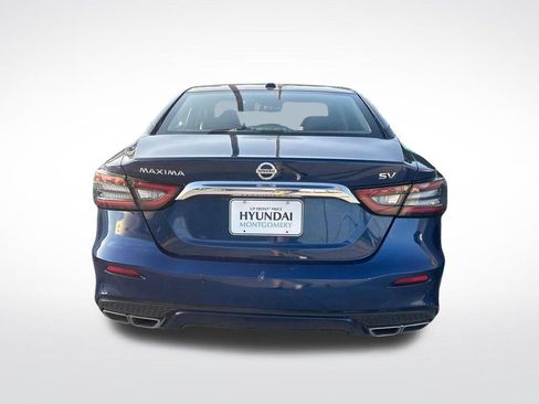 Used 2022 Nissan Maxima SV w/ Floor Mat Group FWD image 6