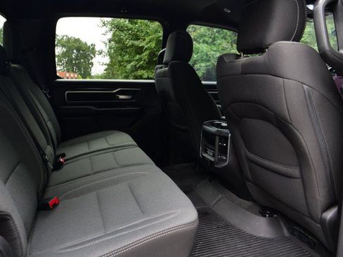Used 2023 RAM 1500 Big Horn AWD/4WD image 24