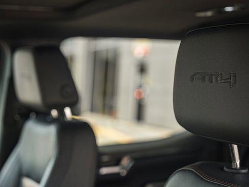 Used 2022 GMC Sierra 1500 AT4 w/ AT4 Premium Package image 48