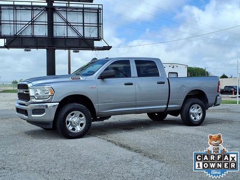 Used 2020 RAM 2500 Tradesman w/ Chrome Appearance Group AWD/4WD image 19
